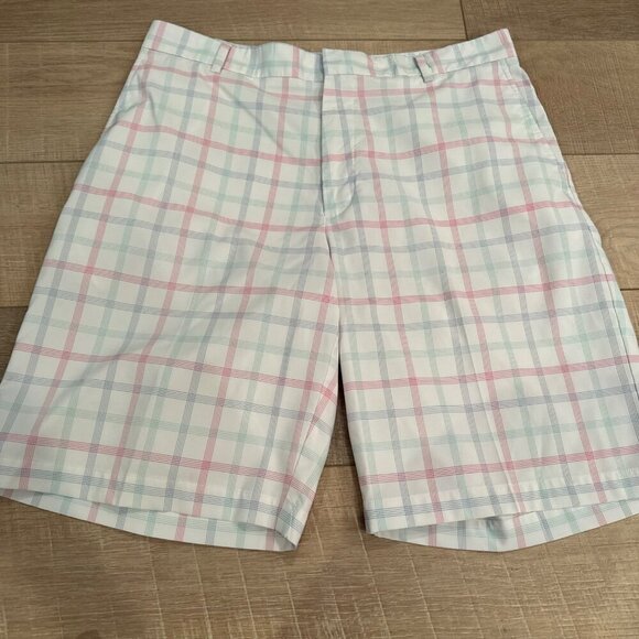 WALTER HAGEN MENS PINK AND WHITE PLAID DRI FIT GOLF SHORT SIZE 36 - Picture 2 of 8